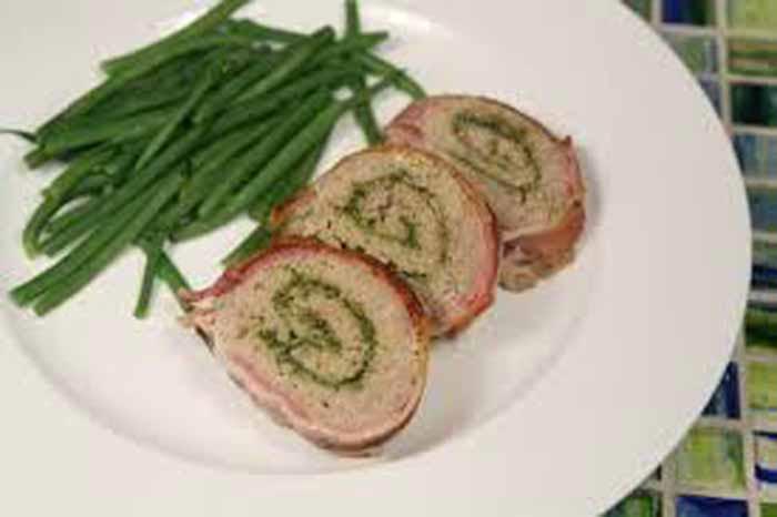 Turkey Pesto Meatloaf Spiral with Bacon