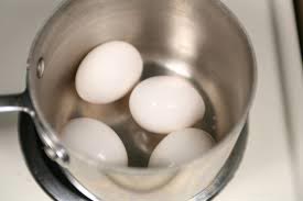 Hard Boiled Eggs 01